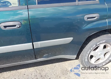 2005 Chevrolet Trailblazer Ls z USA, uszkodzony, nr VIN 1GNDT13S752210710